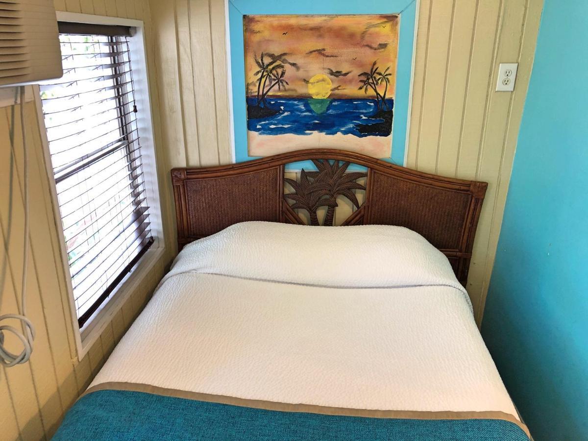 The Pelican Key Largo Cottages Екстериор снимка