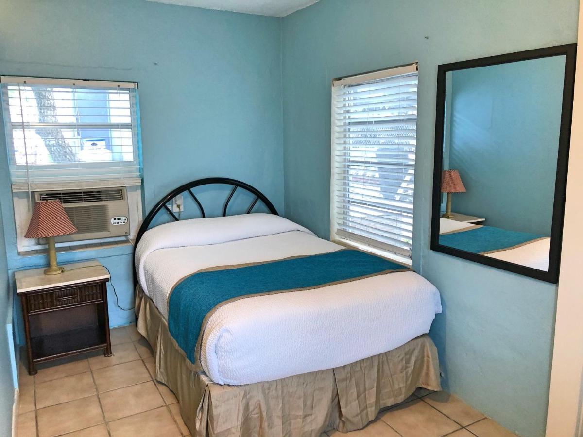 The Pelican Key Largo Cottages Екстериор снимка